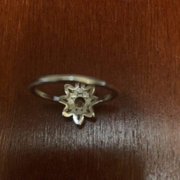 Daisy ring - Picture 5 of 6